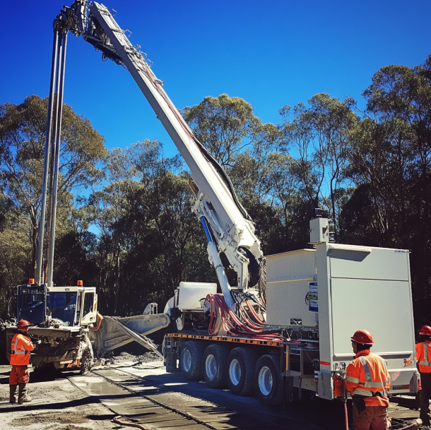 Quem faz um trailer plano/plataforma?